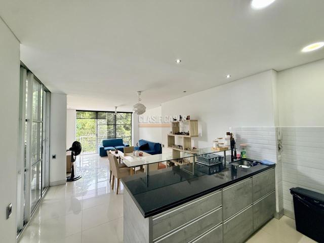 Apartamentos, Alquiler en Ciudad Melendez