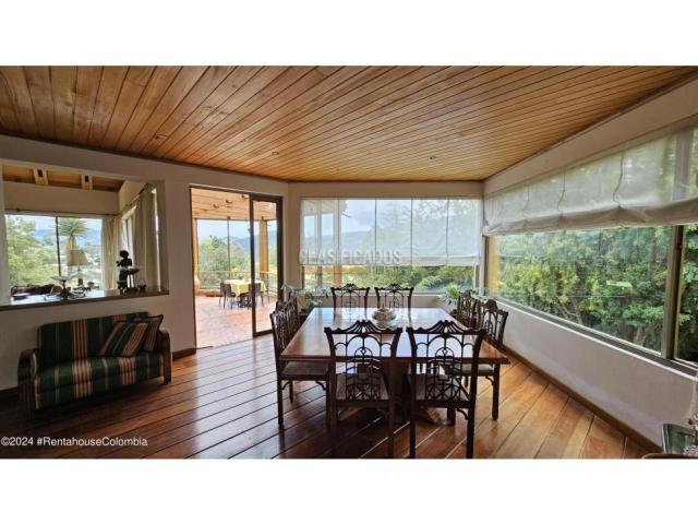 Casas, Venta en La Calera