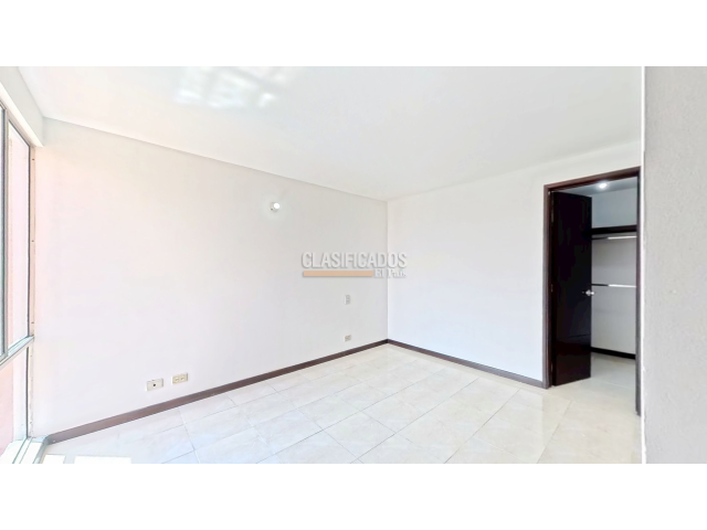 Apartamentos, Venta en Valle del Lili