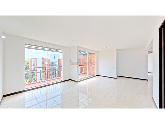 Apartamentos, Venta en Valle del Lili