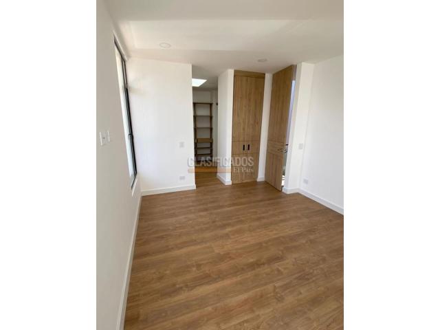 Casas, Alquiler en Chía