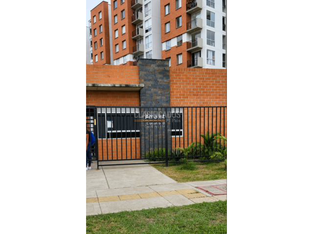 Apartamentos, Alquiler en Ciudad Melendez