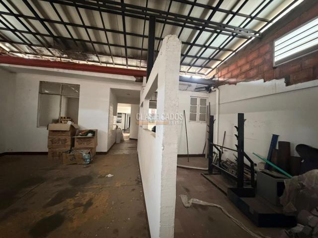 Locales y Bodegas, Venta en Junín