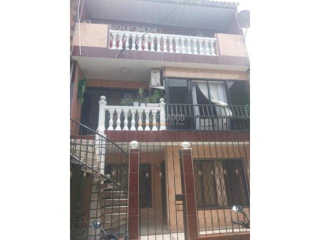 Casas, Venta en Comfenalco Paso del Comercio