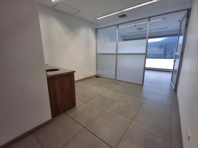 Oficinas y Consultorios, Venta en Chipichape