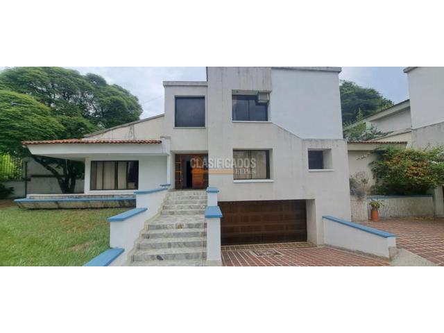 Casas, Alquiler en Ciudad Jardín
