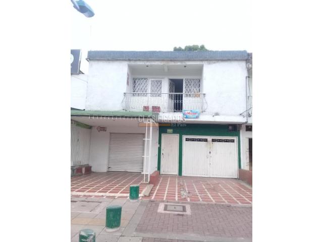 Casas, Venta en La Flora