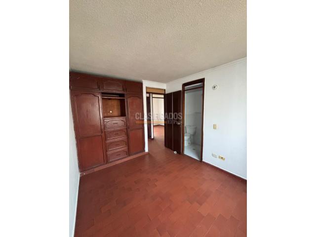 Apartamentos, Alquiler en Torres de Comfandi