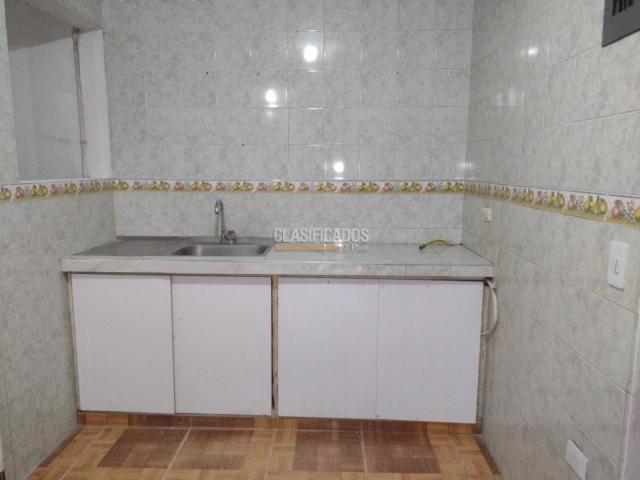 Apartamentos, Alquiler en Saavedra Galindo