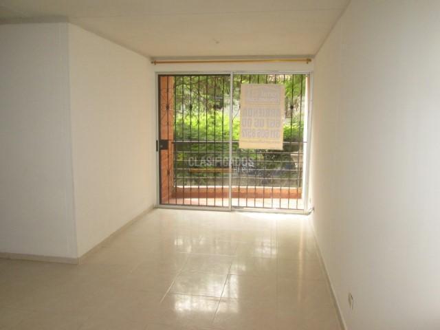 Apartamentos, Alquiler en Gratamira