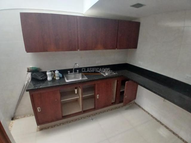 Oficinas y Consultorios, Alquiler en Bogotá