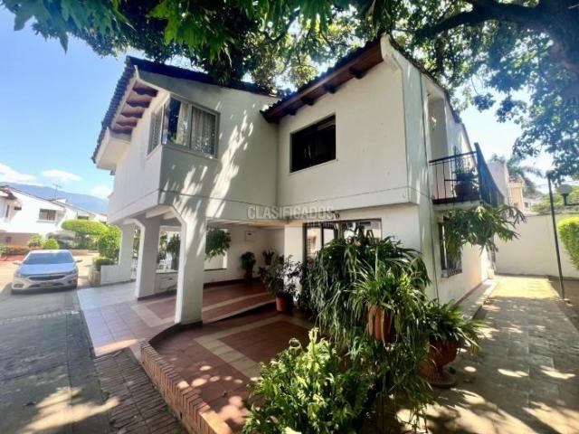 Casas, Venta en Camino Real