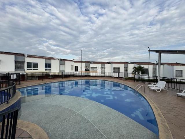 Casas, Venta en Santa Mónica Residencial