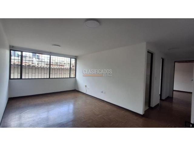 Apartamentos, Alquiler en Chía