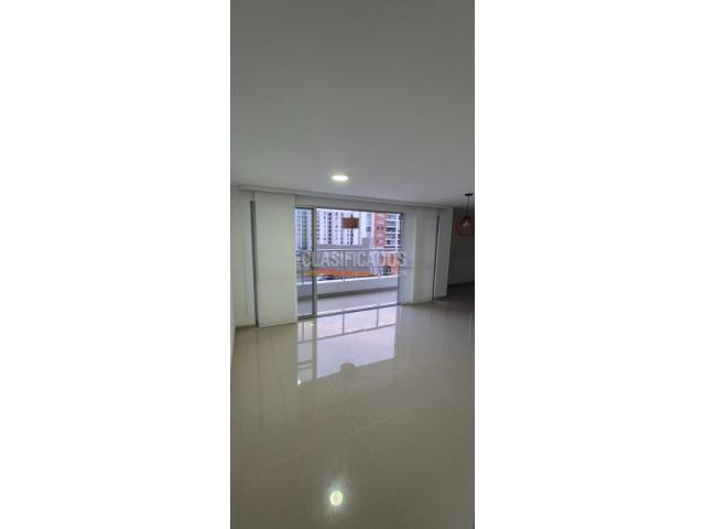 Apartamentos, Venta en Meléndez