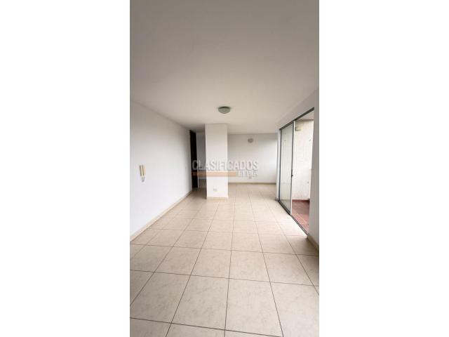 Apartamentos, Venta en Jamundí