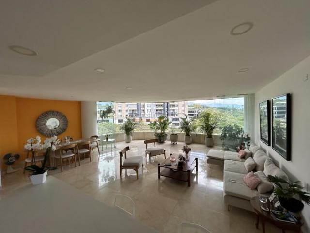 Apartamentos, Venta en Ciudad Jardín