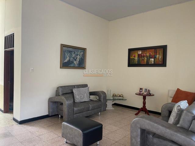 Casas, Venta en Bretaña