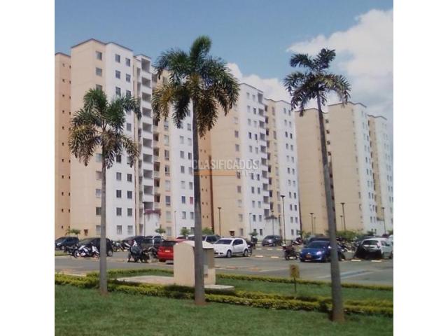 Apartamentos, Venta en Jamundí