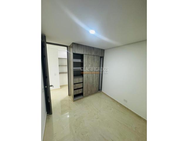 Apartamentos, Venta en Valle del Lili