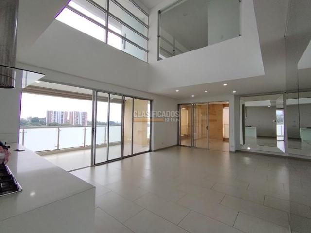 Apartamentos, Venta en Pance