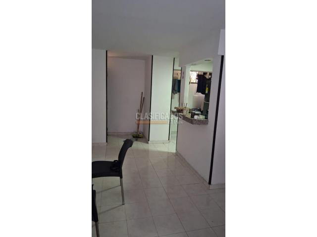 Apartamentos, Venta en Brisas de los Álamos