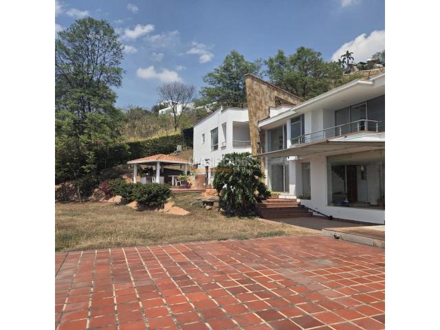 Casas, Alquiler en Arroyohondo