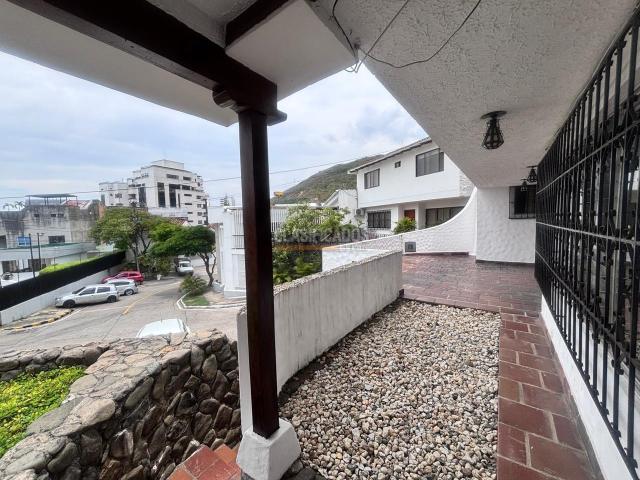 Casas, Venta en Cristales