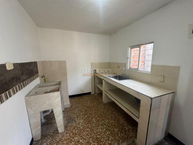 Apartamentos, Alquiler en Alfonso López