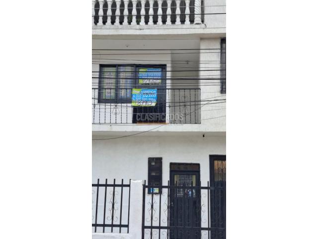 Apartamentos, Alquiler en La Base