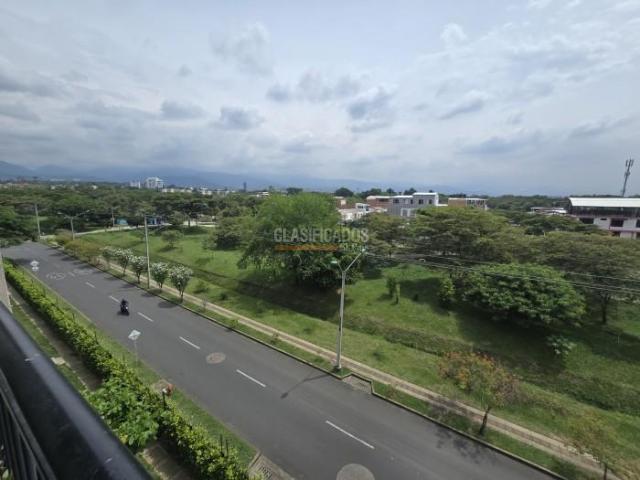Apartamentos, Venta en Ciudad Pacifica
