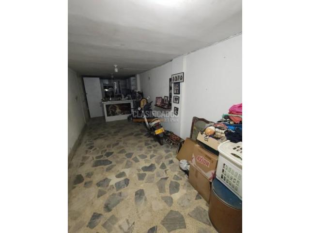 Casas, Venta en Villa del Prado