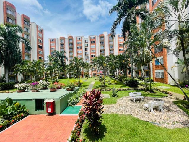 Apartamentos, Venta en Valle del Lili