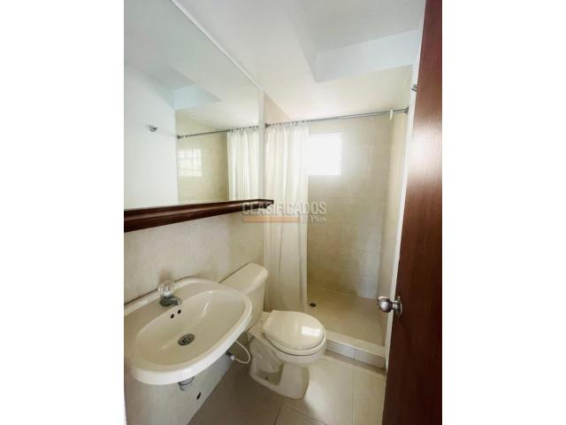 Apartamentos, Venta en Valle del Lili