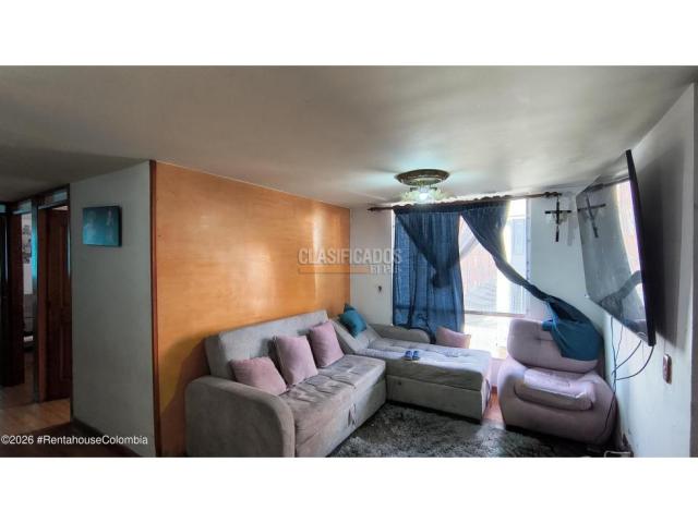 Apartamentos, Venta en Soacha