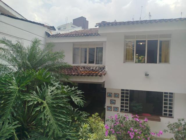 Casas, Venta en Santa Teresita