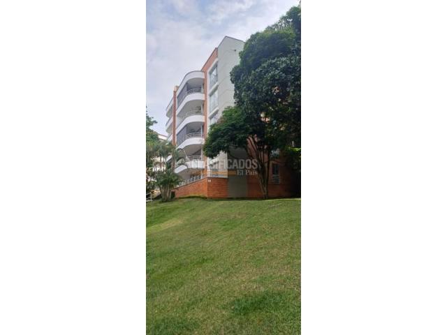 Apartamentos, Venta en Ciudad Jardín