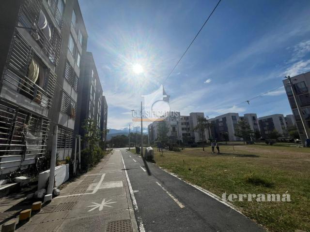 Apartamentos, Venta en Yumbo