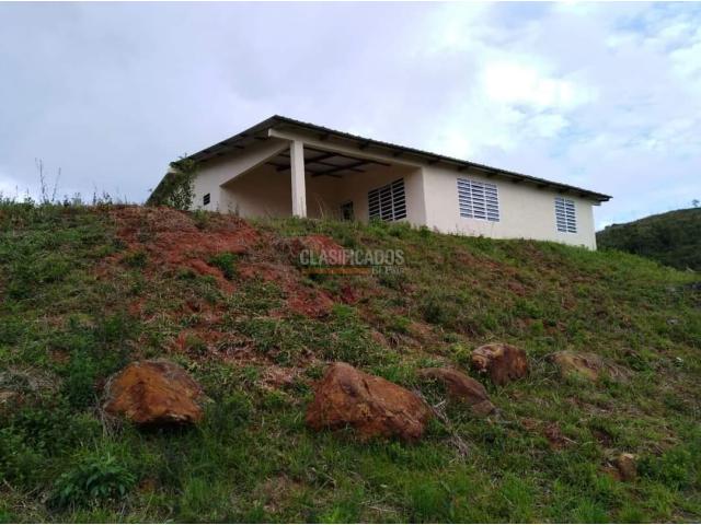 Fincas y Casas Campestres, Venta en Dagua
