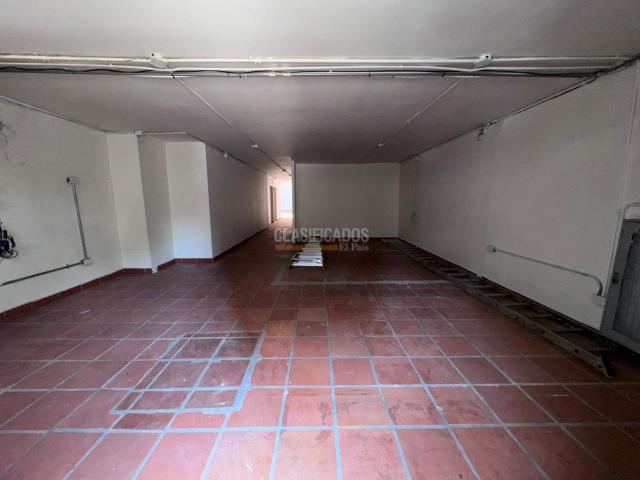 Oficinas y Consultorios, Alquiler en Santa Mónica Residencial