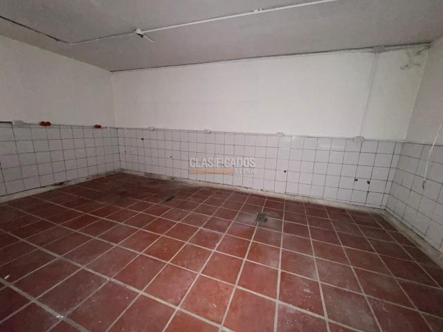 Oficinas y Consultorios, Alquiler en Santa Mónica Residencial