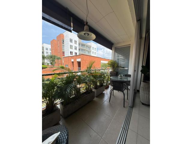 Apartamentos, Venta en Pance
