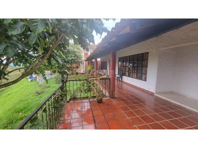 Fincas y Casas Campestres, Venta en Calima (Darién)