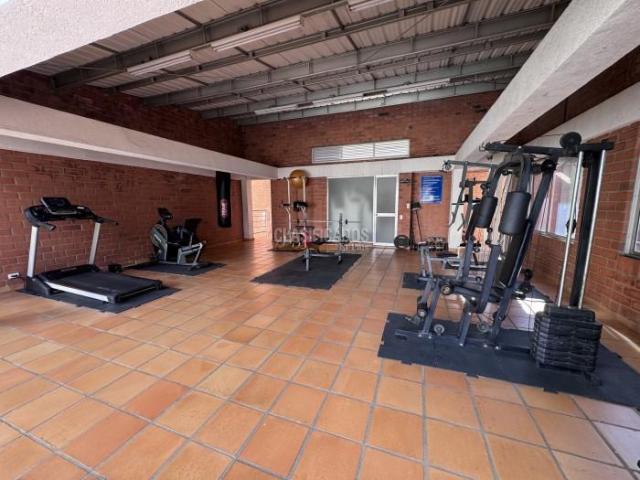 Apartamentos, Venta en Valle del Lili