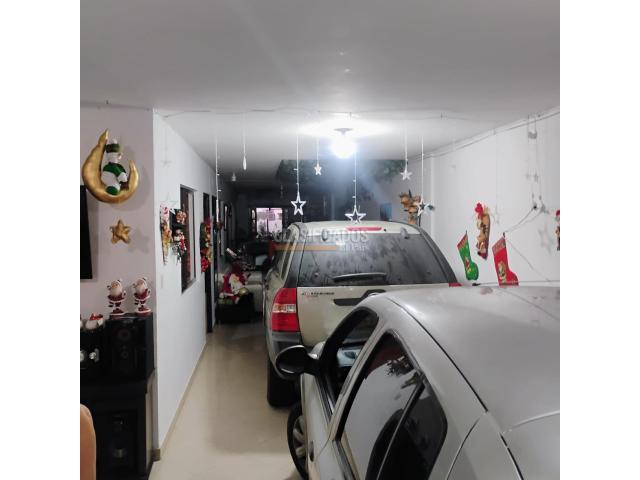 Casas, Venta en San Cayetano