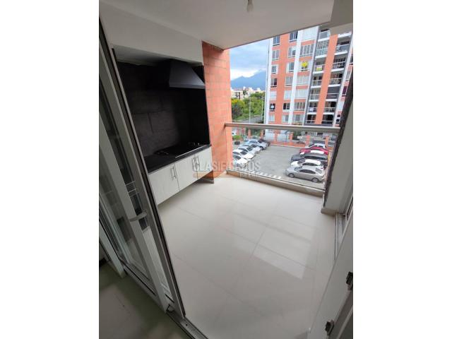 Apartamentos, Venta en Valle del Lili