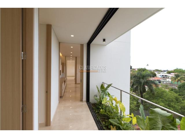 Apartamentos, Venta en Ciudad Jardín