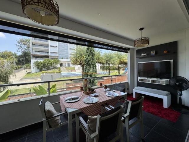 Apartamentos, Venta en Pance