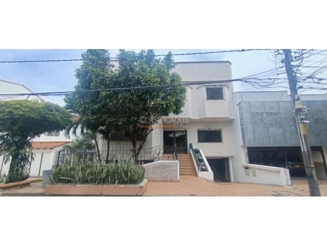 Casas, Alquiler en Ciudad Jardín