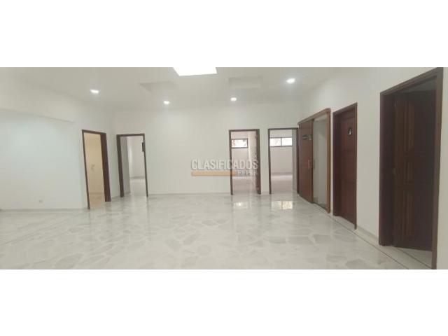 Casas, Alquiler en Ciudad Jardín